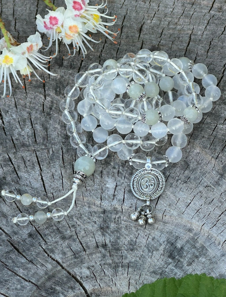Mālā in Quarzo Ialino e Pietra di Luna per meditazione e consapevolezza